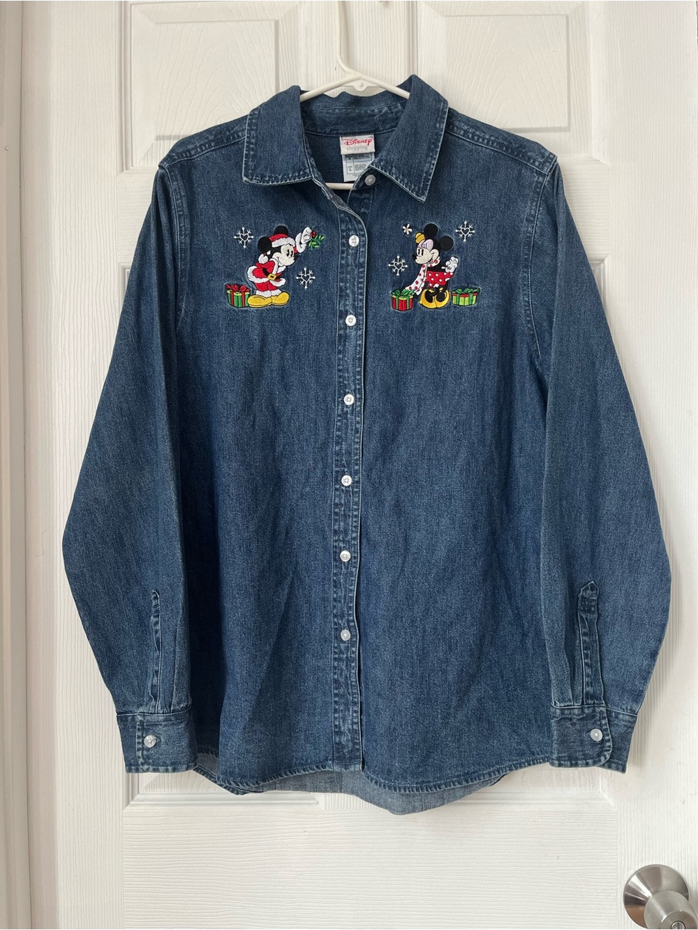 Vintage Disney Denim Mickey & Minnie Mouse Christmas Button Up shirt size L